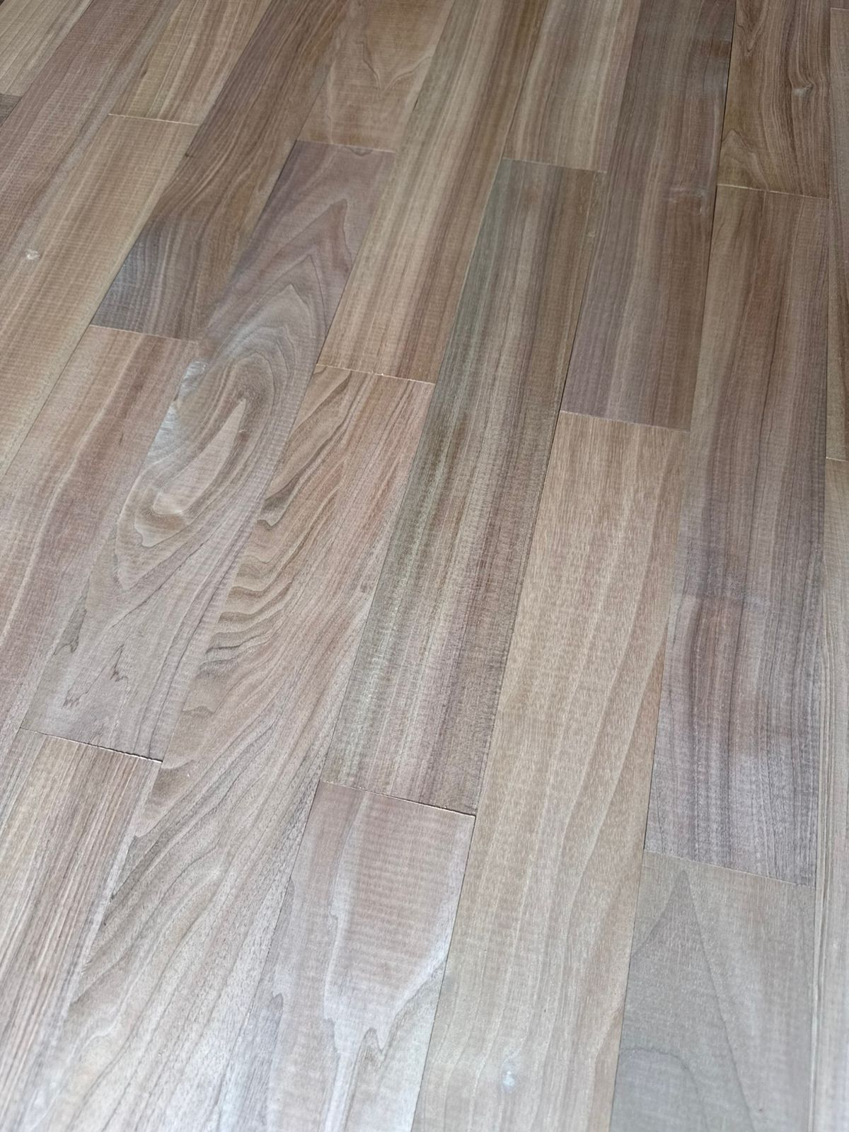 Штучный паркет Алекс Паркет Орех йодистый  Селект 210х70х15 мм